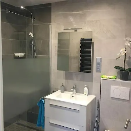 Studio Centre Apartment